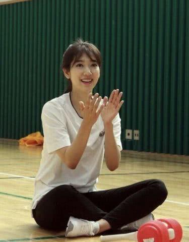 v2-8fd2e7d7770ec38a900ae96a2de2e720_1440w.jpg?source=172ae18b