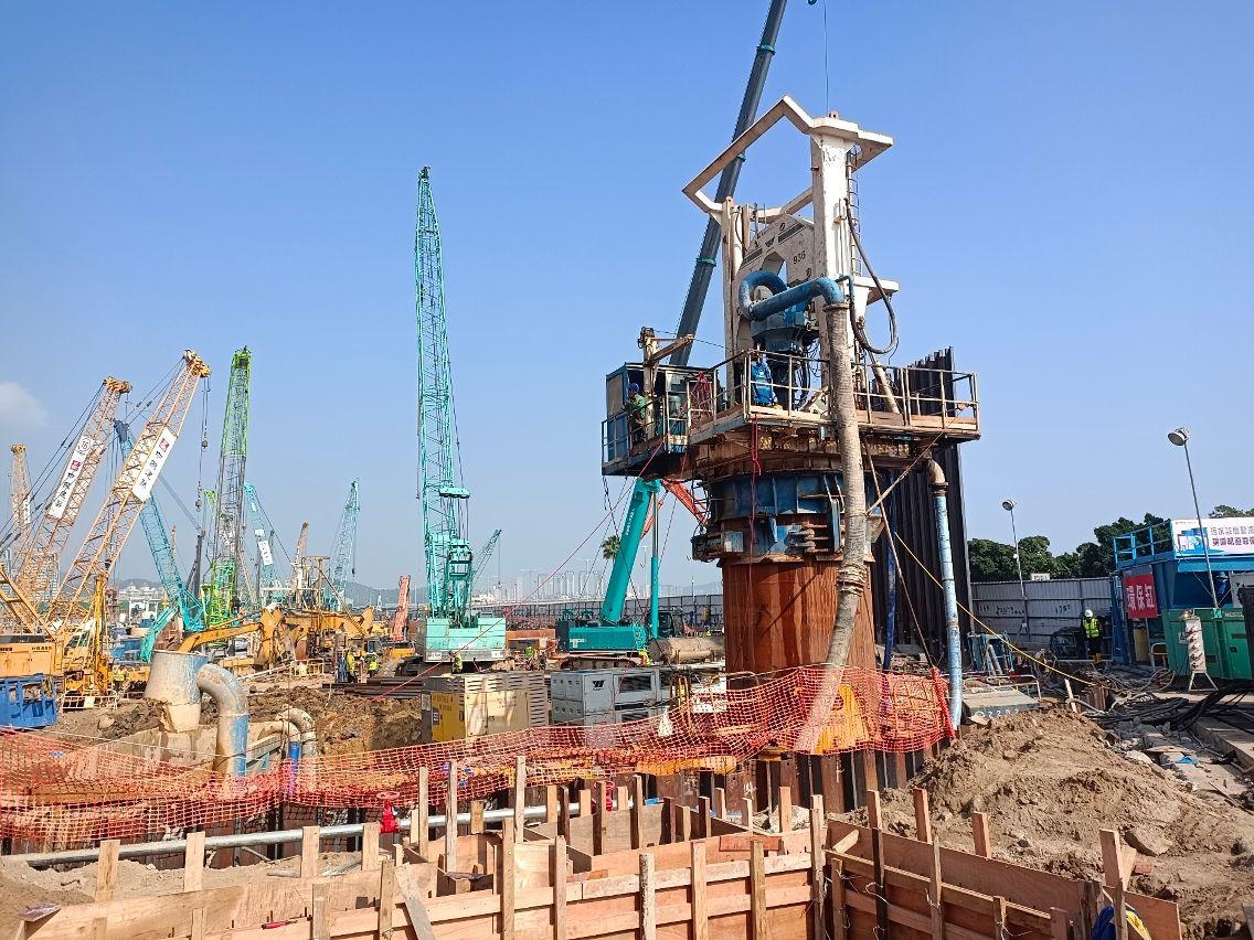 澳门黑沙湾新填海区进展顺利,已开展新造桩基础工程