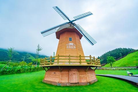 折腾的小肉团: 云岚牧场位于浙江温州泰顺县柳峰乡墩头村高场自然村