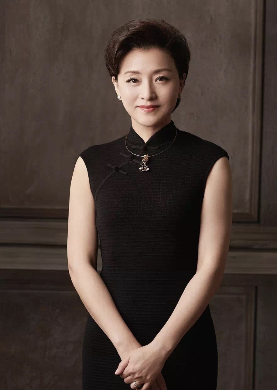 杨澜活得有多睿智? - 知乎