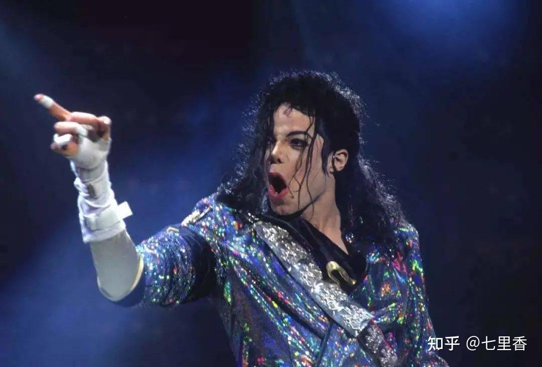 日本记者故意问杰克逊为何不去中国开演唱会他的回答令人喝彩