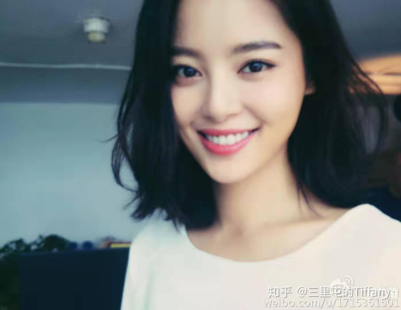 【深度长文】扒一扒辛芷蕾,从早期的五官寡淡到公认的高级和性感,妆容