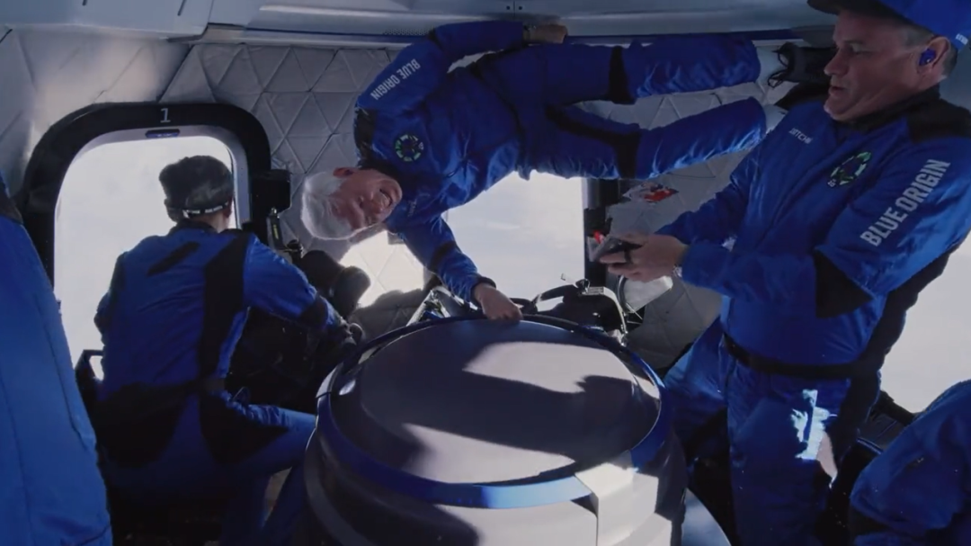 蓝色起源执行2022年首次载人任务今年总发射人数或翻两倍