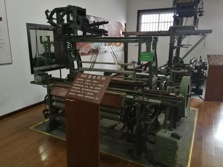 在姑苏丝绸博物馆,感受从古代木制织机到近代铁制机械的变迁 - 知乎