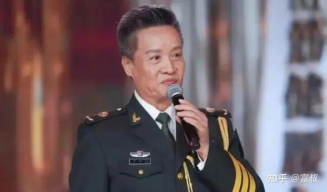 阎维文:为数不多的将军级歌手,16次上春晚,陪妻子抗癌30多年,如今活成人生赢家 - 知乎