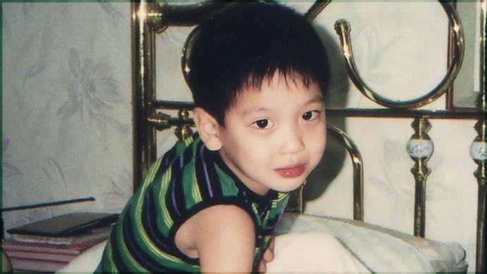 郑容和时单时双的眼皮