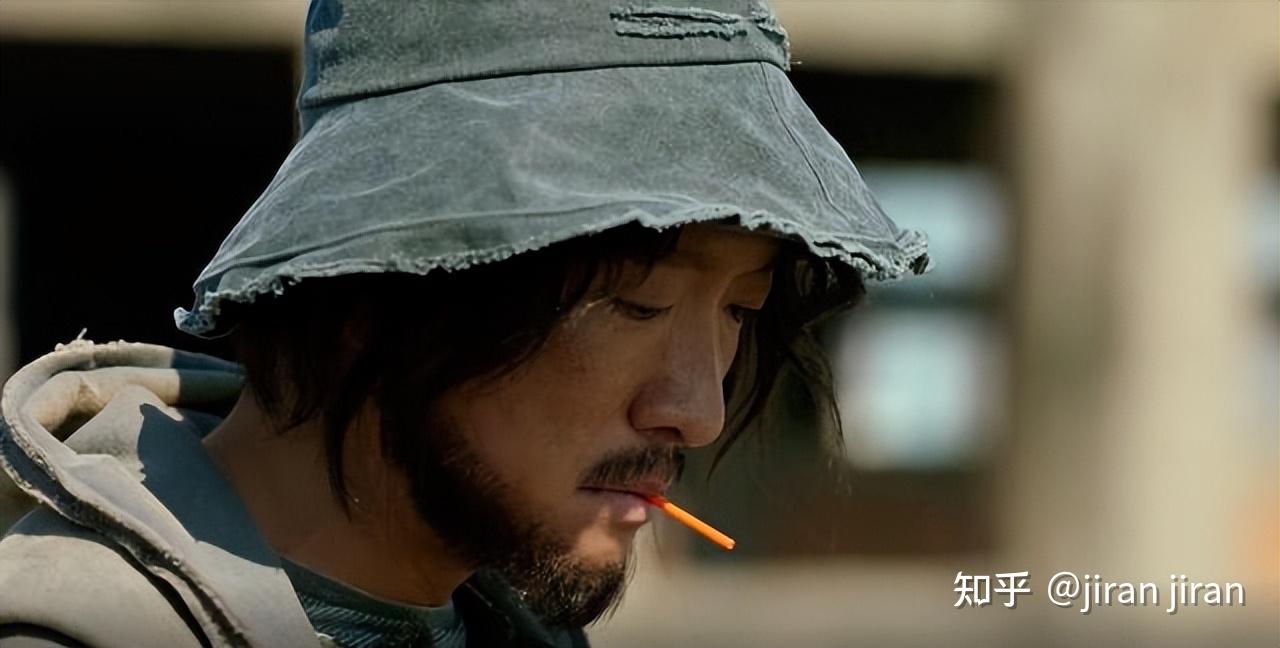 《狂飙》中的杀手才是关键牌?老默vs过山峰,你觉得谁更厉害? - 知乎