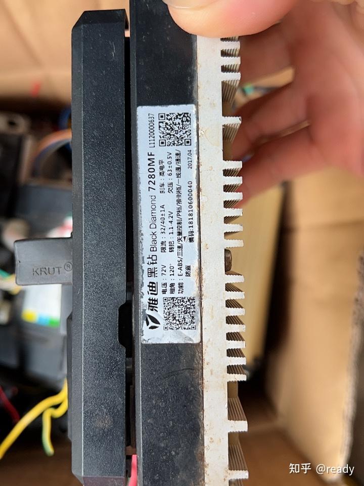 求助贴 雅迪黑钻控制器7280mf l1120000637的接线图有么? - 知乎