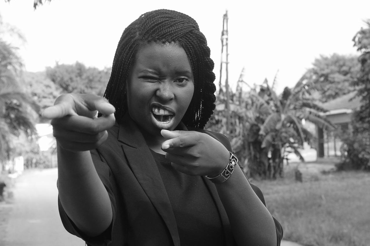 月祝福，愿你温暖如初