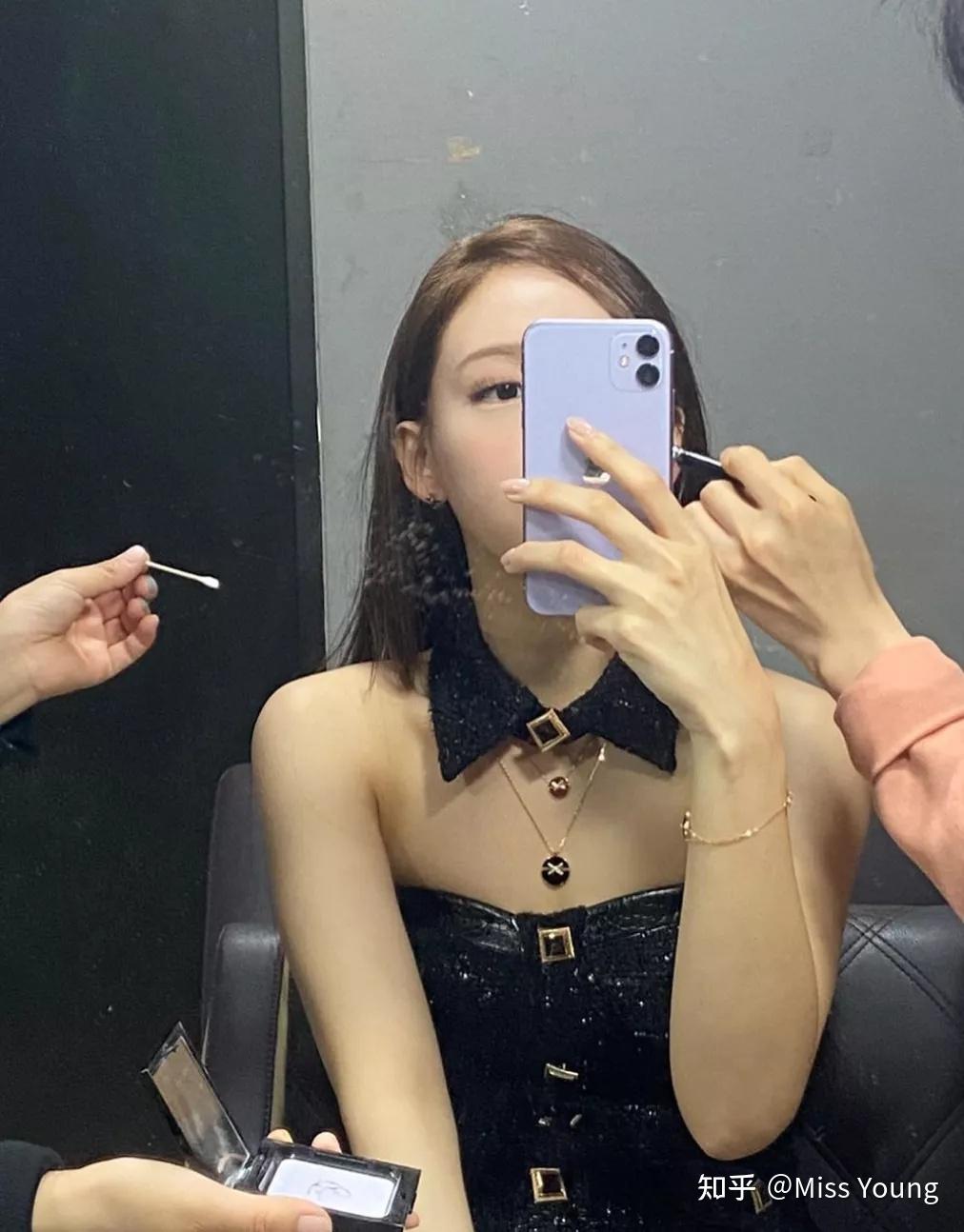 对着镜子自拍有什么技巧