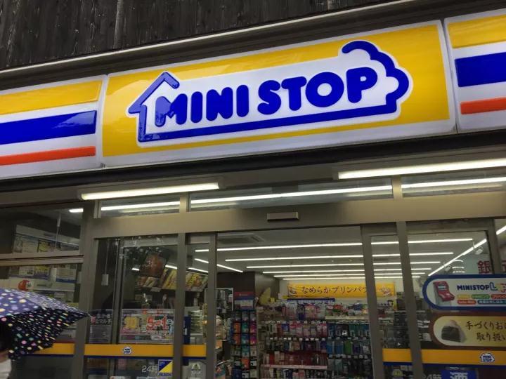 即本土只能容下5万家的便利店,不过从目前趋势来看,这一魔咒正在被