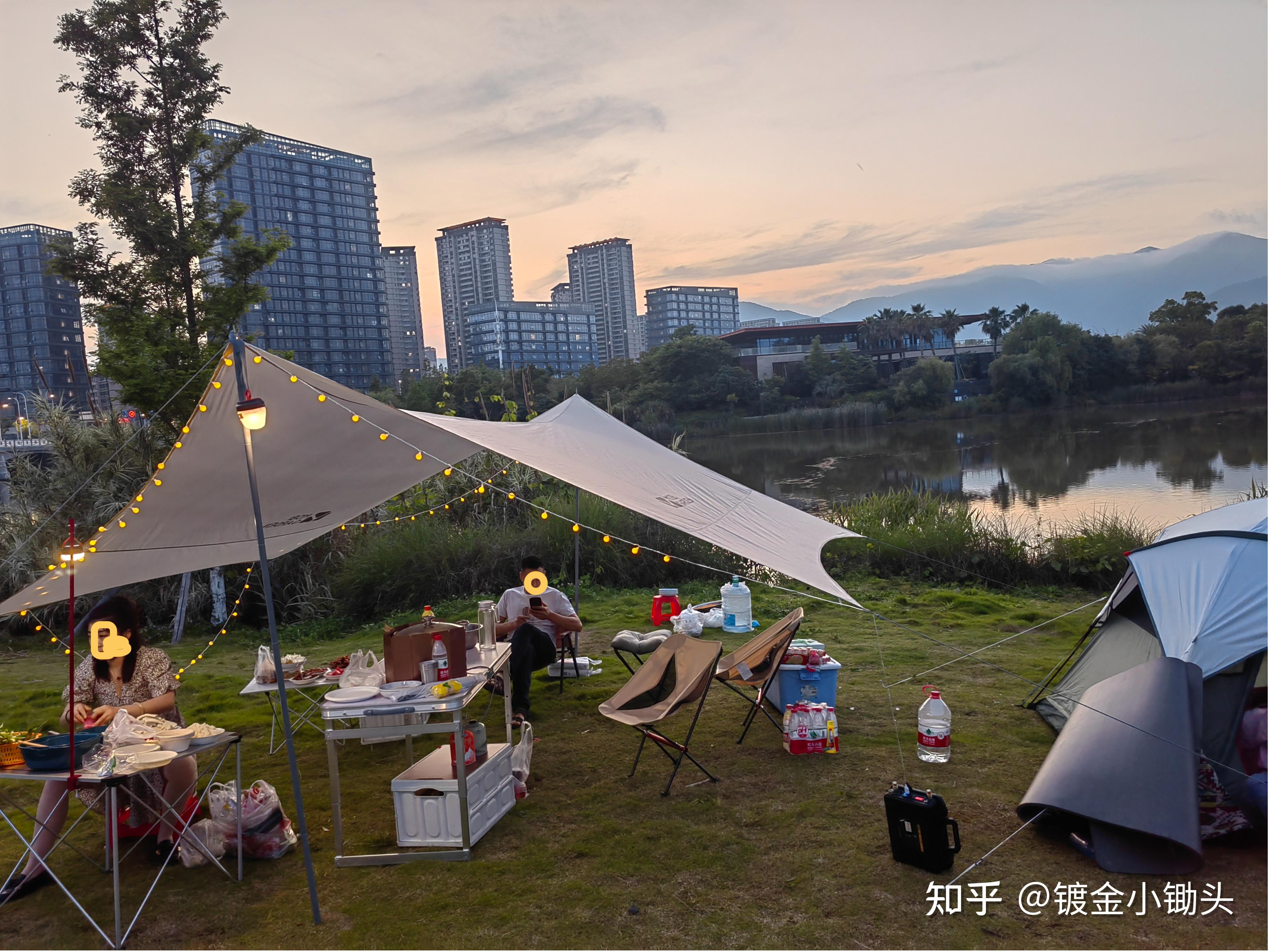 户外天幕帐篷推荐实测天幕涂银和黑胶哪个好天幕杆材质怎么选牧高笛