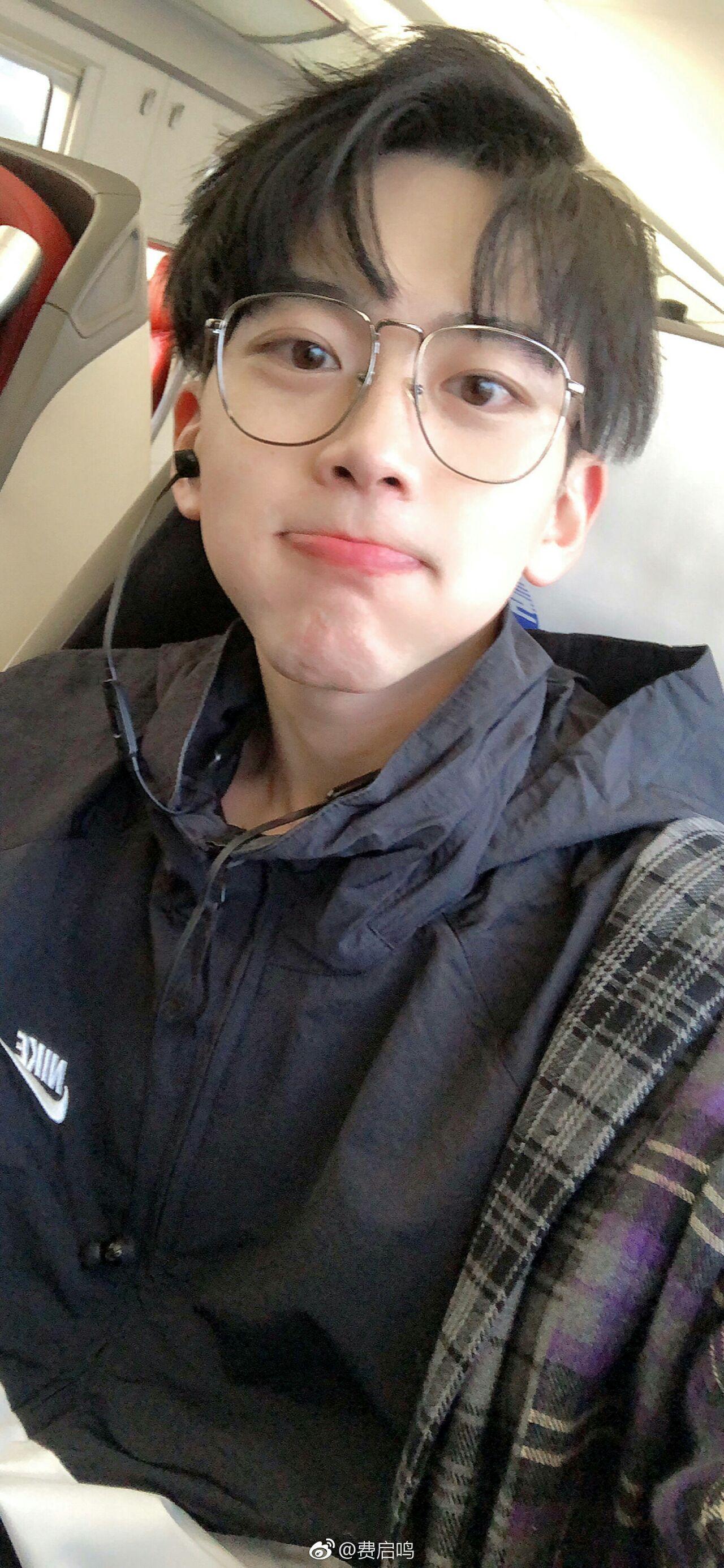 有没有什么男生网红脸特征? - 知乎