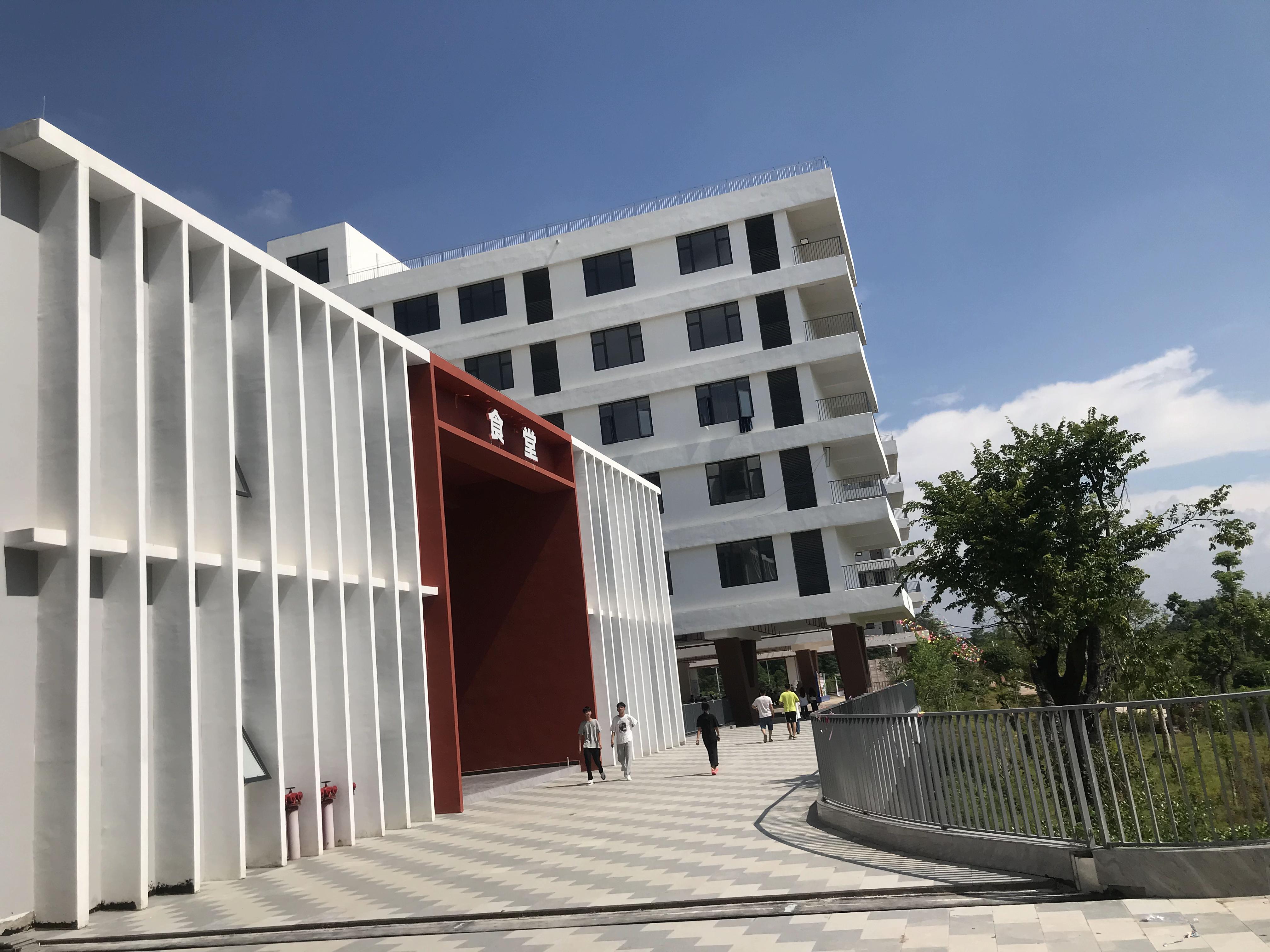 桂平艺术学校? - 知乎