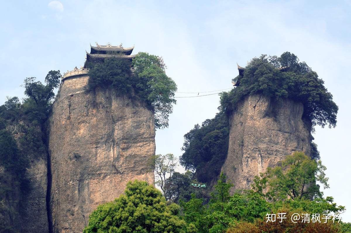 天下奇山窦圌山