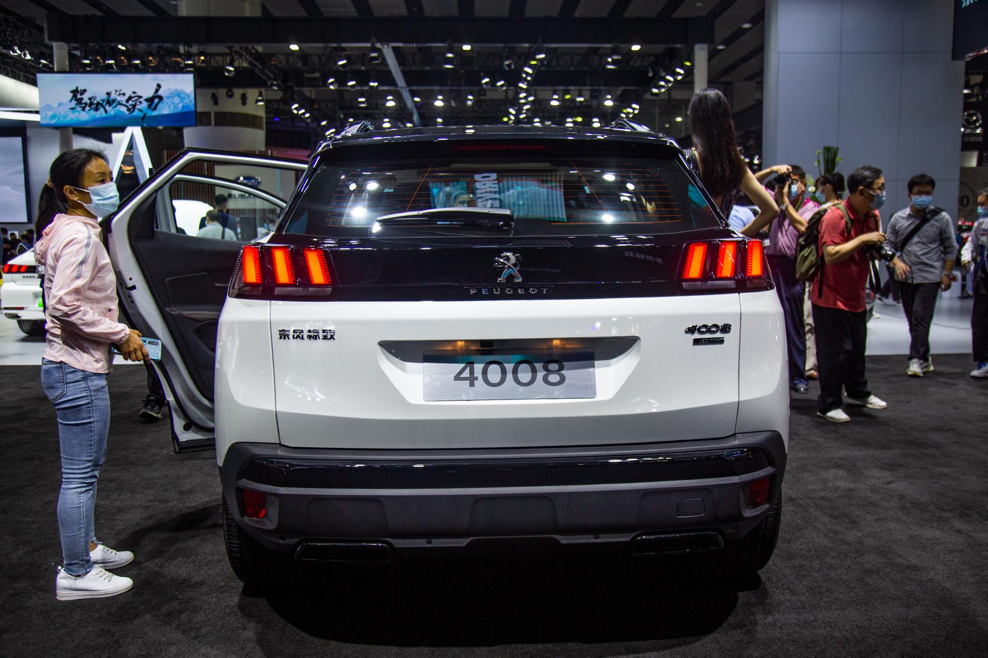 2020广州车展探车小狮子亮相全新东风标致4008实拍