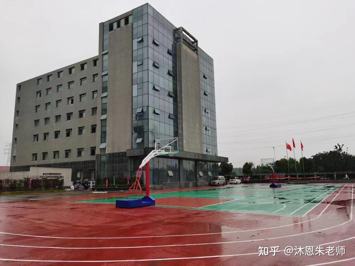 常州沐恩中考复读学校,主要面向镇江,常州,苏州,无锡等地招生,学校