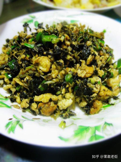 白花菜炒鸡蛋市场上的白花菜产品开袋开瓶即食,客户可以根据自己的