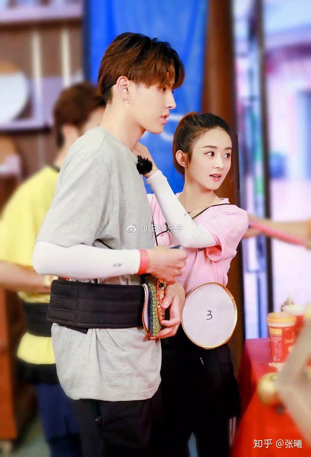 吴亦凡赵丽颖哪些瞬间甜到你了? - 知乎