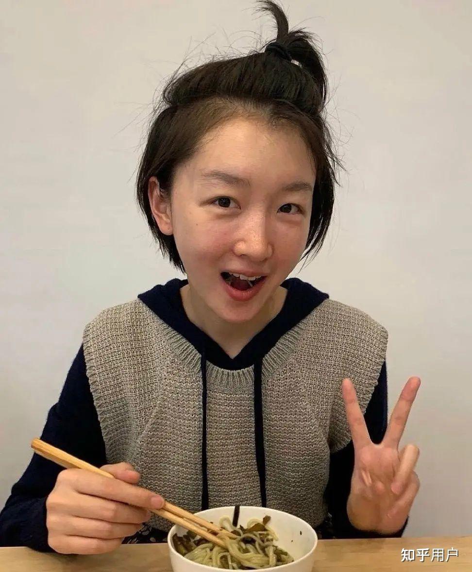 你们觉得周冬雨长得怎么样? - 知乎