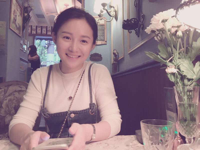 阮梦瑶5感谢这份工作,让我可以伴随学生一路走过最美好的时光,虽然