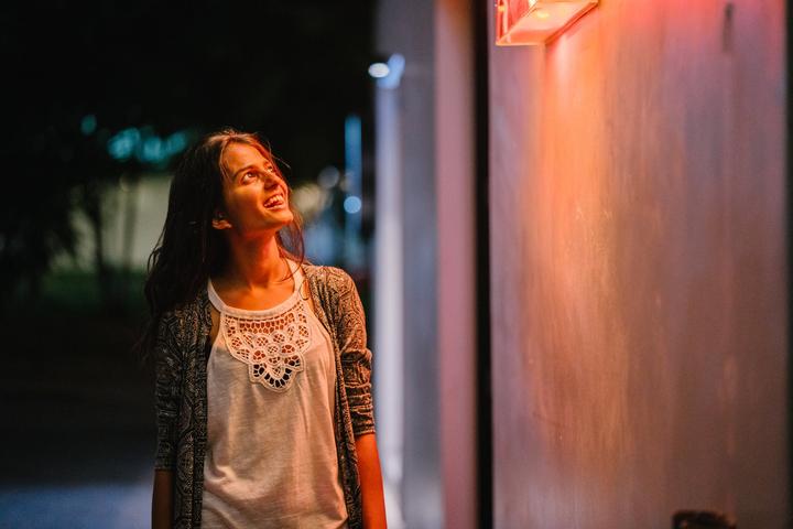 一个女人是否背叛你，这些细节会告诉你 - 知乎