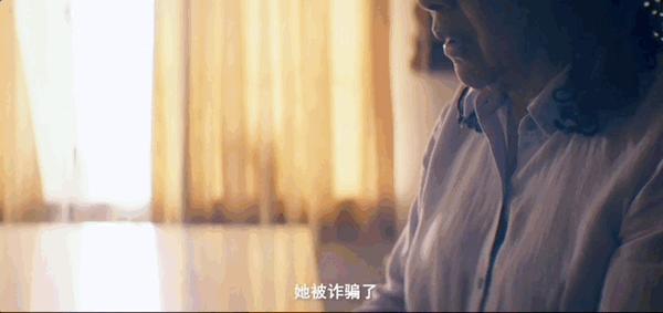 年度爽片来袭,杰森·斯坦森《养蜂人》太硬了!