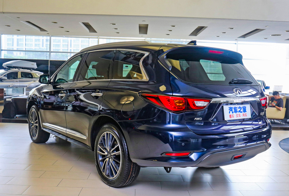 2020款英菲尼迪qx60售4798万元起25t榨出231马力配cvt模拟7挡