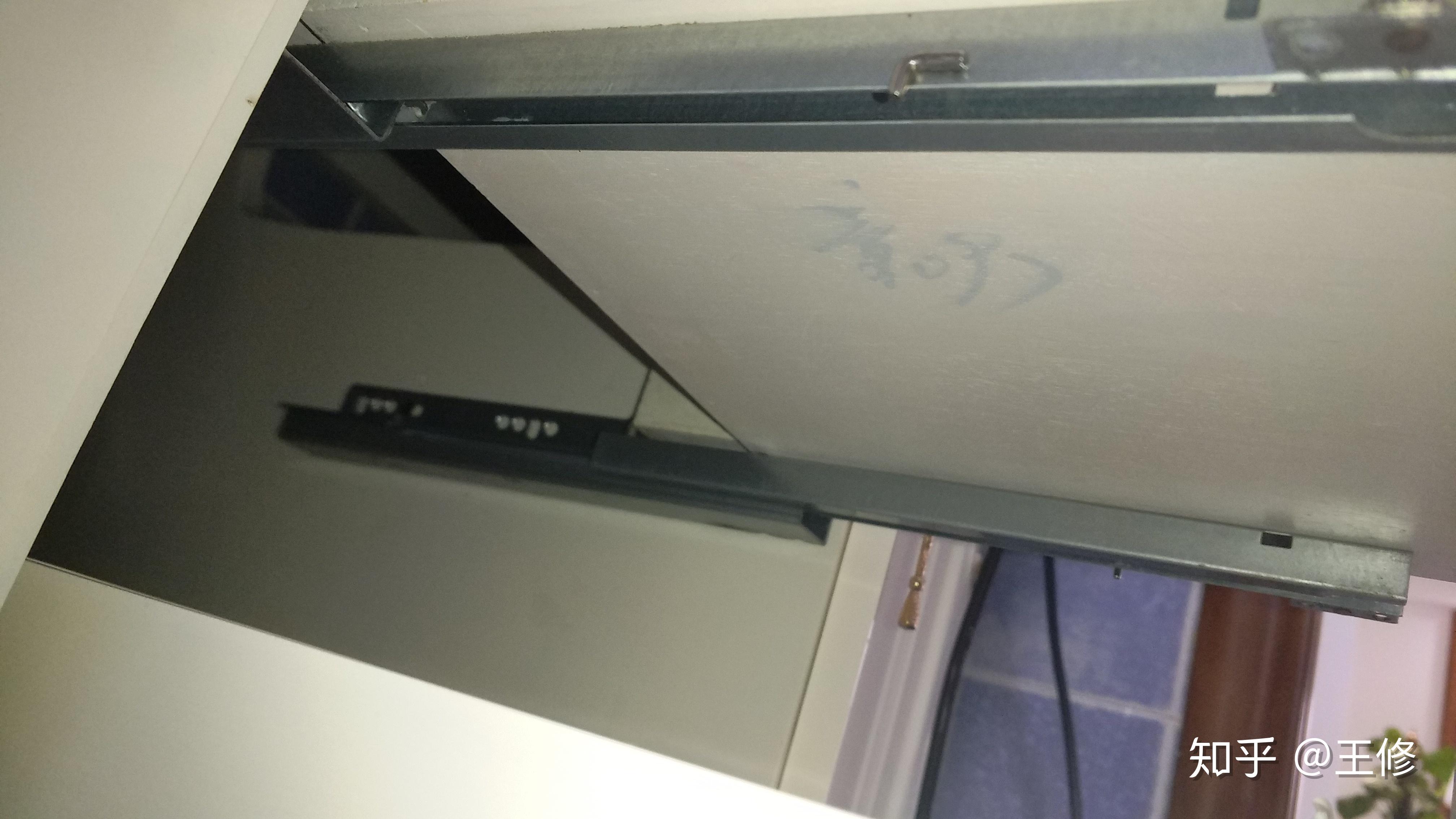 滑轨抽屉如何拆卸? 有没有简易示意图?