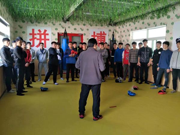 义务收徒45年72岁变网红记中国跤传承人刘清海