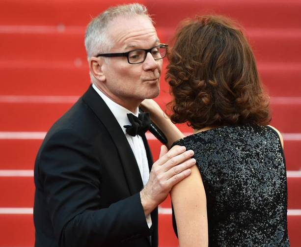 社交礼仪贴面礼的7个规则你知道几个