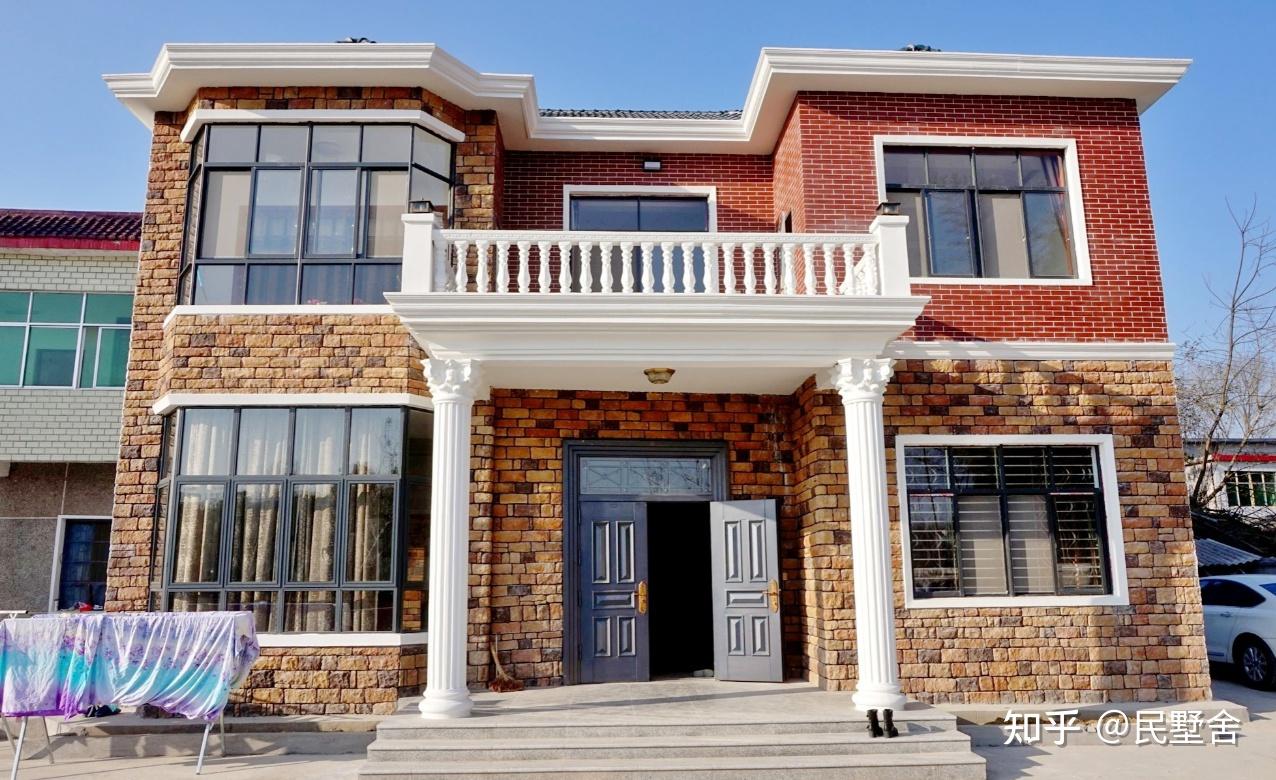 乡镇临街的二层别墅带商铺预算30万盖一栋舒适养眼的房子