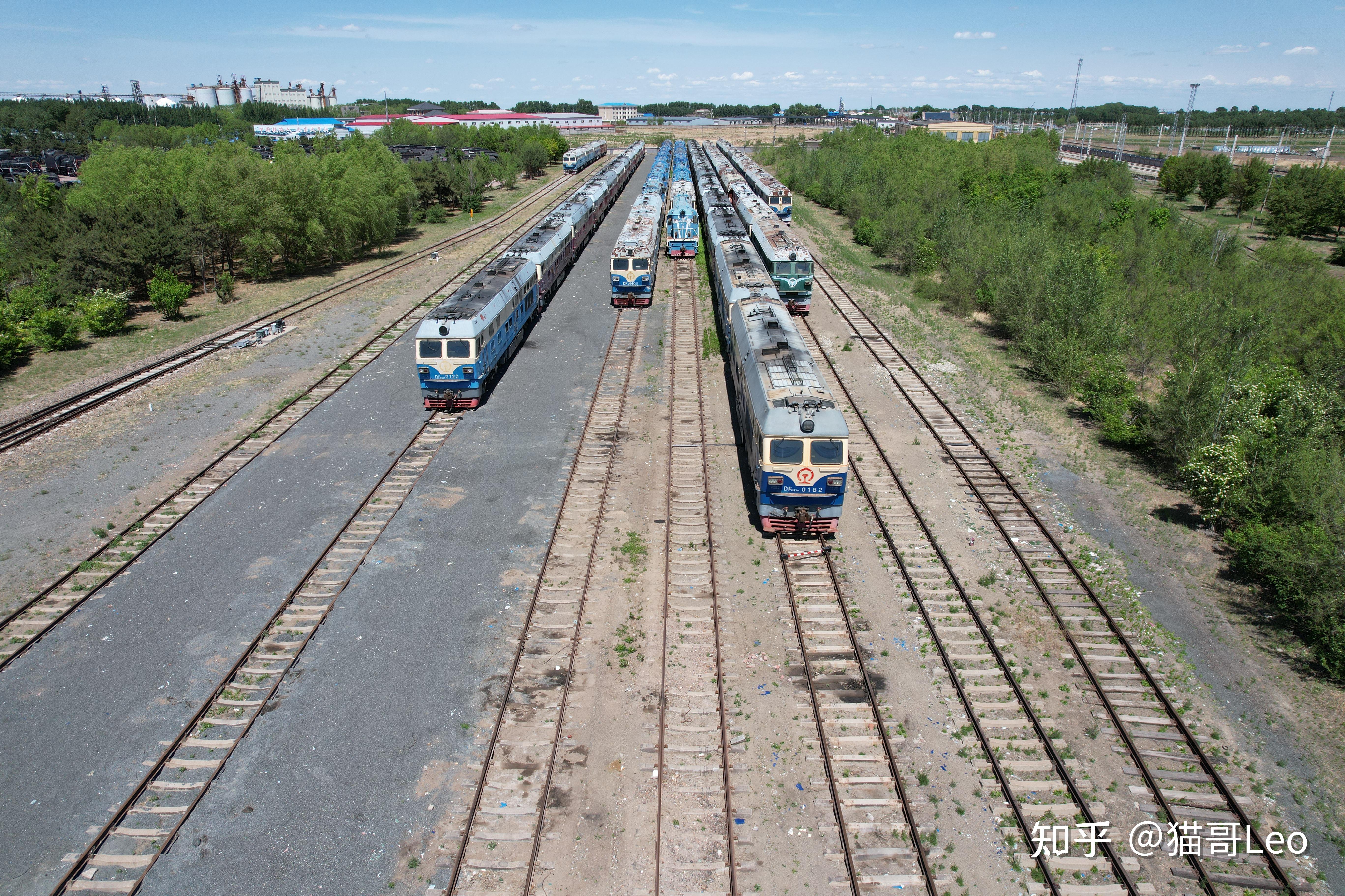 车站以及铁路沿线