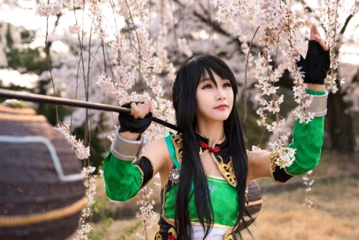 极地cosbarvol75不输影视级别的三国无双真人cos见参