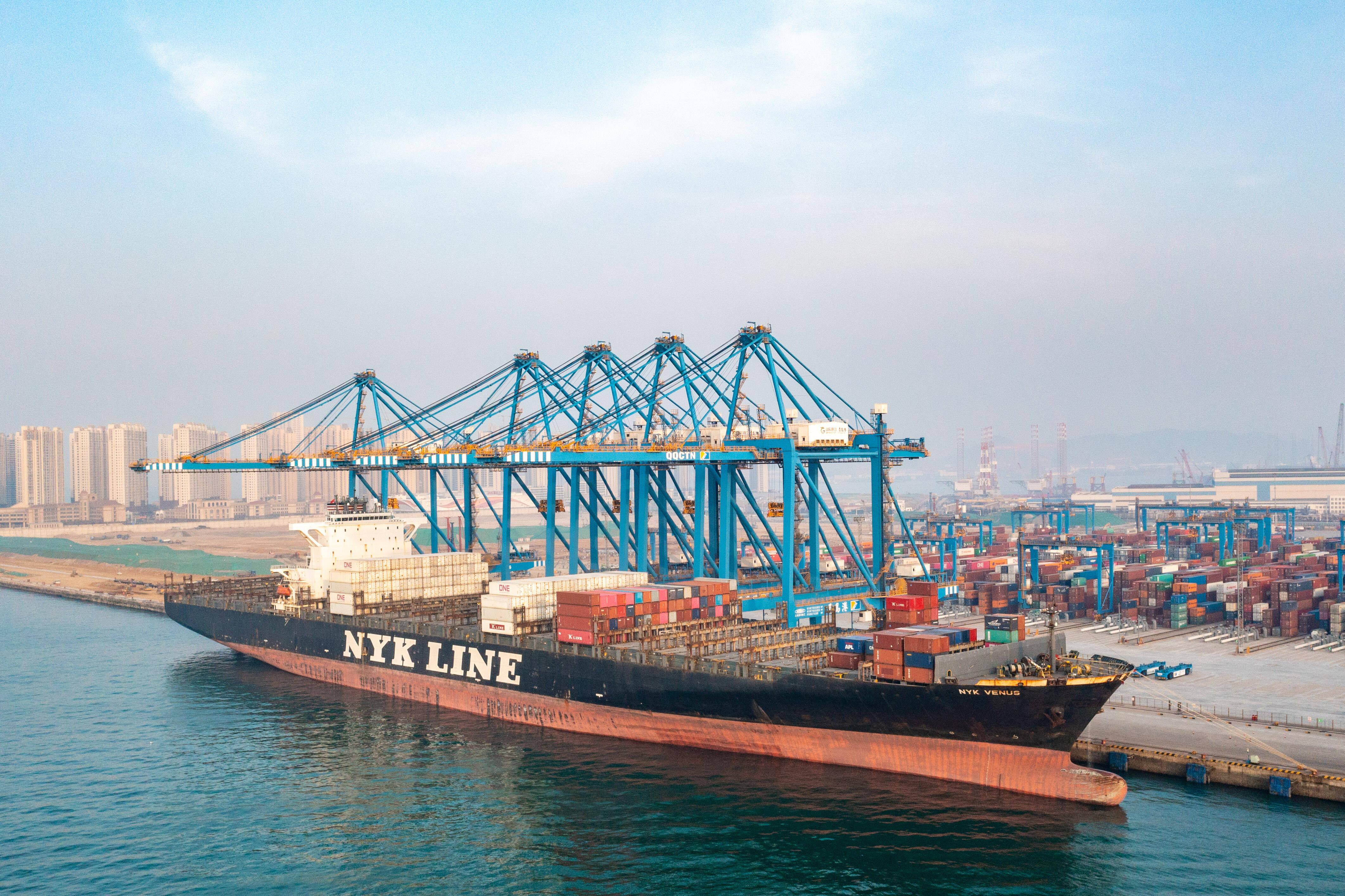 527自然箱小时山东港口青岛港自动化码头第8次刷新世界纪录