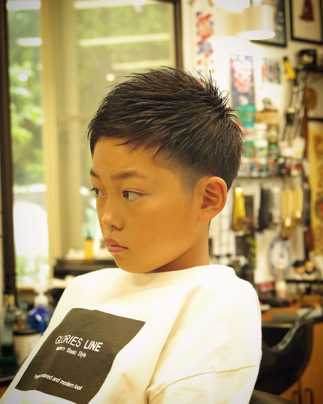 小学生发型男童图片