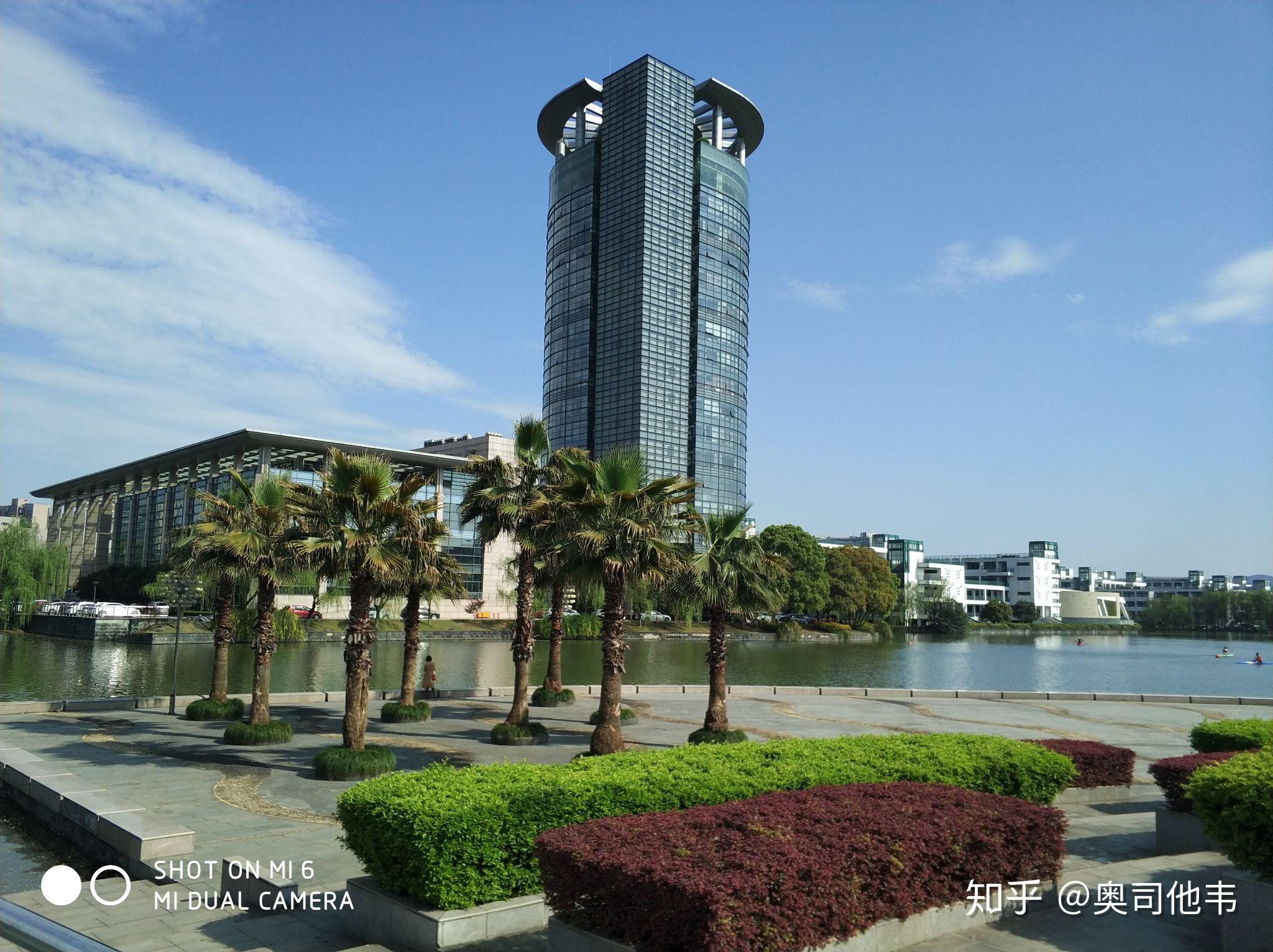 浙大医学院的朋友能来几张浙医的照片吗