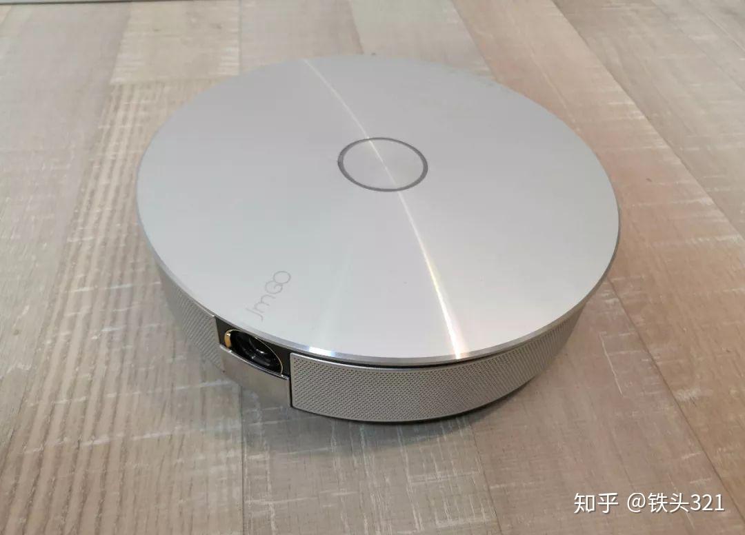 不到3000元预算代替卧室电视的终极选择坚果g7s智能投影仪