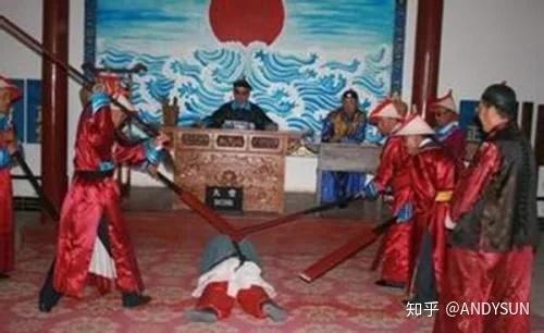 杖刑：高手能如同打豆腐般外面完好，里面却碎了，因为有不同打法 - 知乎
