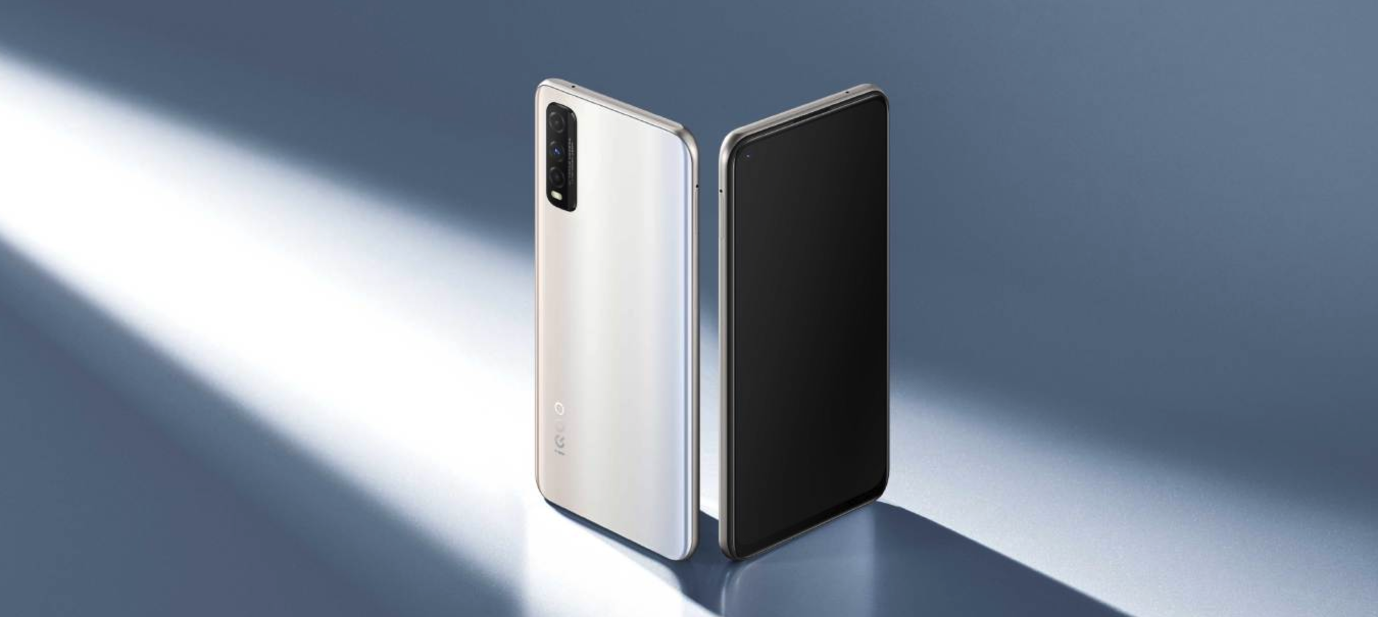 2020年7月16日iqoo公司发布的新机iqoo u1配置怎么样,是否值得购买?