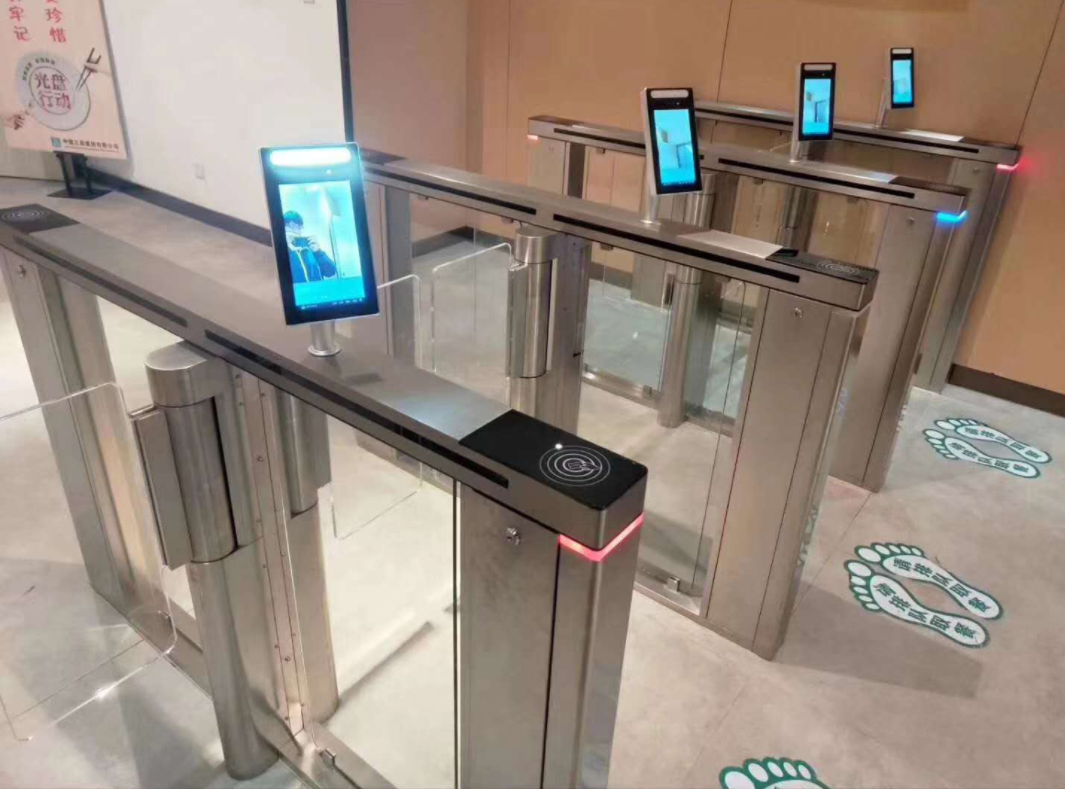 企业守门神人脸识别考勤门禁闸机