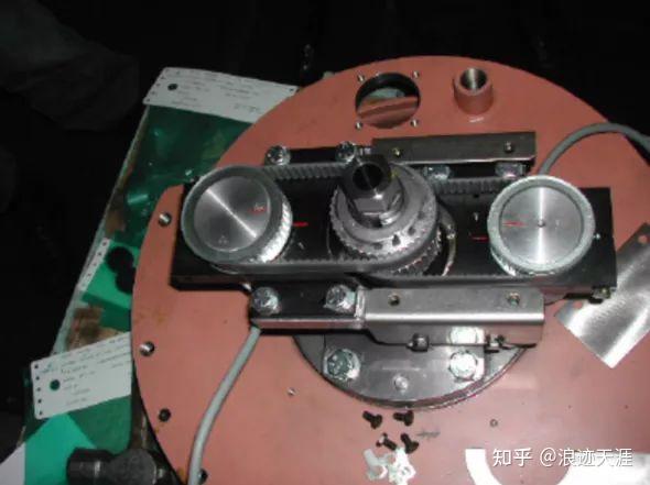 电喷主机曲轴角度传感器的安装和调整