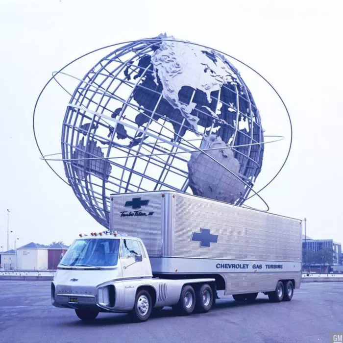 通用汽车把燃气轮机用在汽车上的想法可以追溯到上世纪50年代,随后便