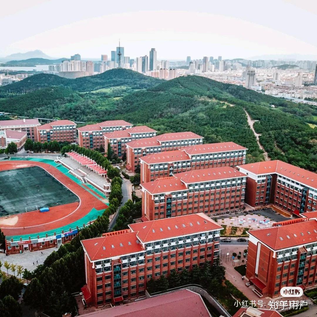 青岛理工大学在哪个区(青岛理工大学在青岛哪里)