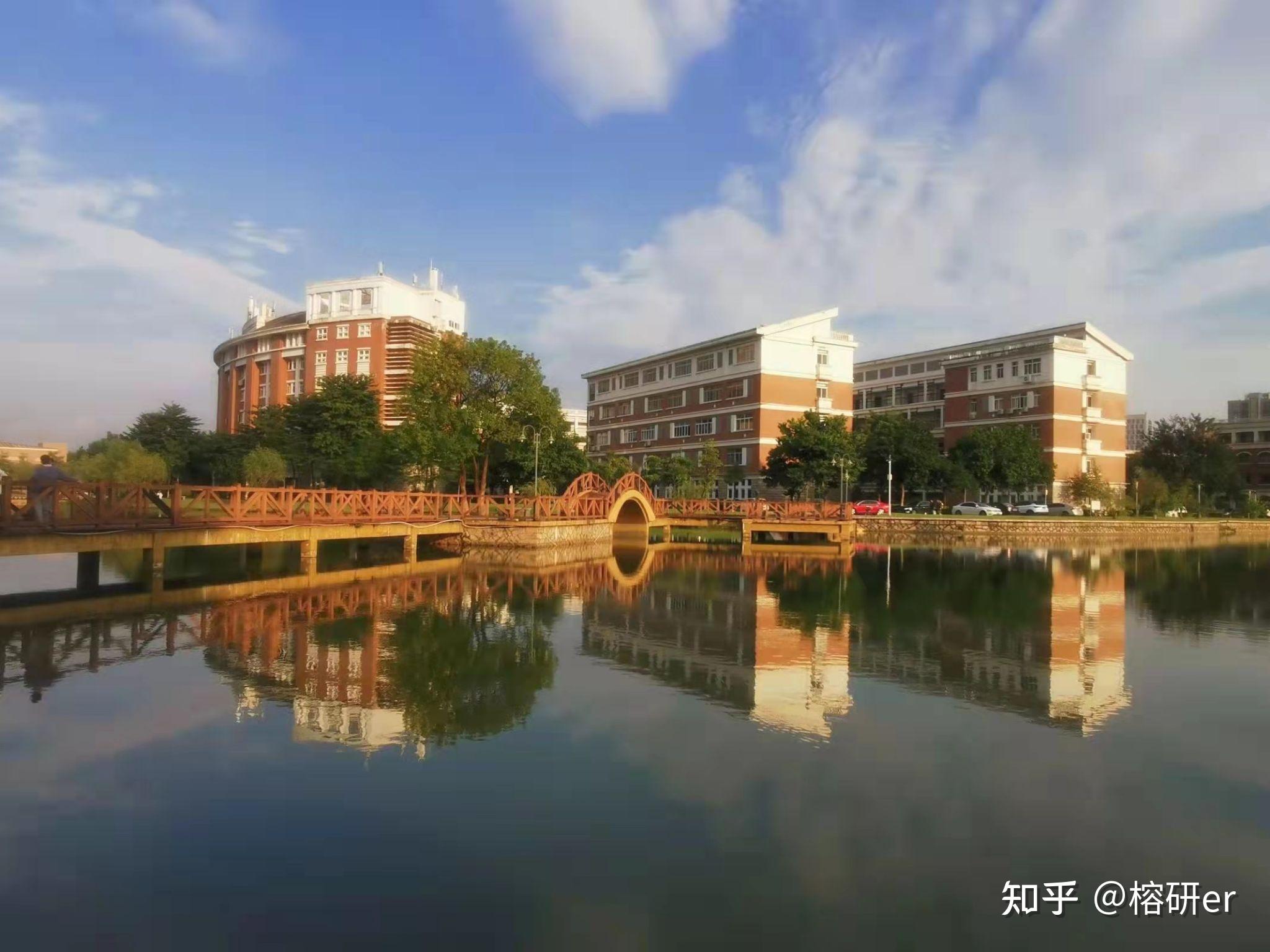 福建師范大學的分數_福建省各師范大學錄取分數線_福建師范大學分數線