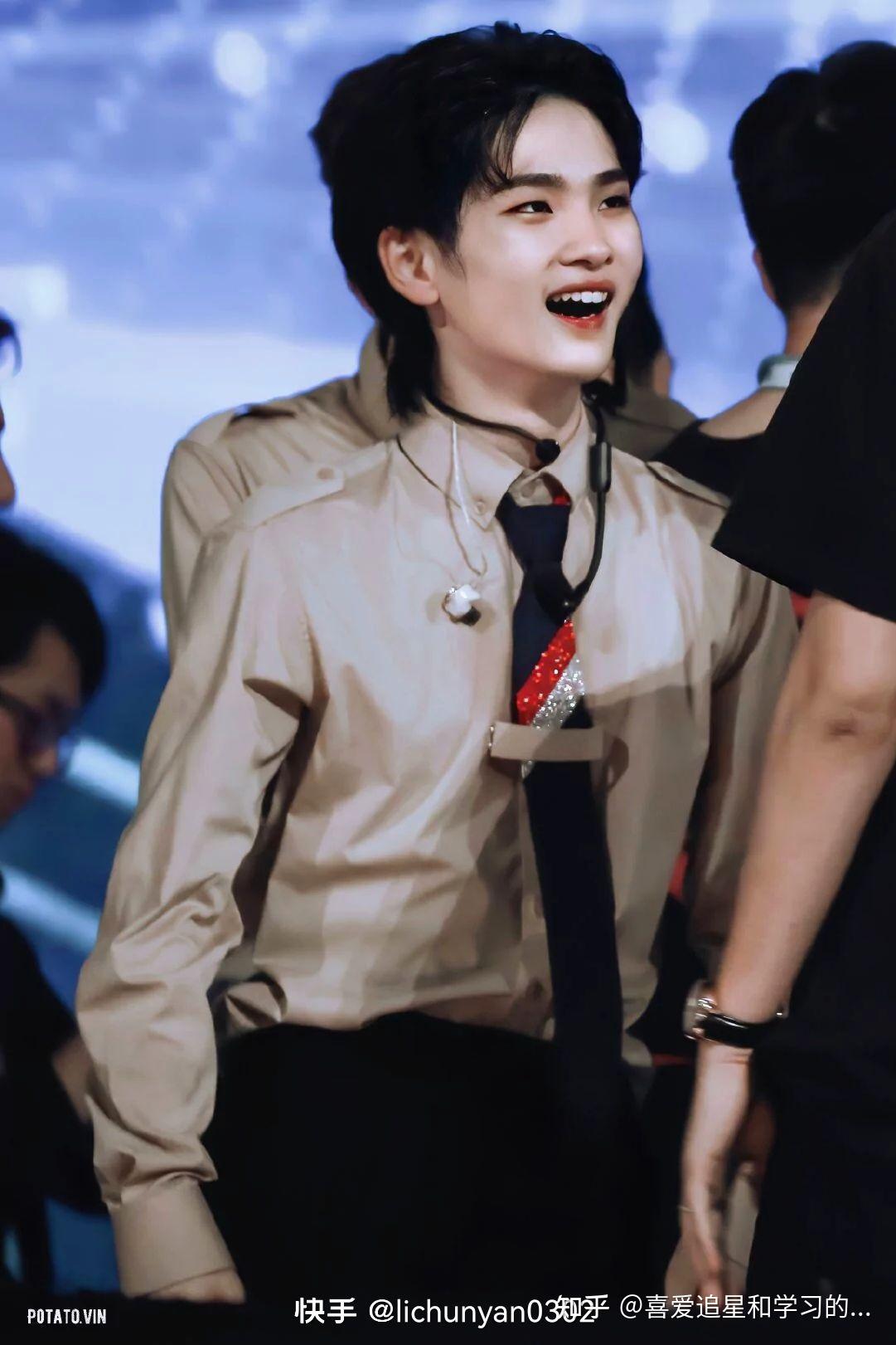 喜欢周震南两年了但塌房了很犹豫还要不要继续粉他