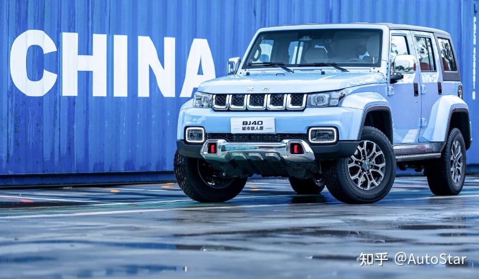 硬派越野suv也跟着卷bj40荣耀版上市只要十多万