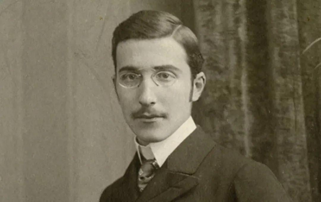 斯蒂芬·茨威格出生于1881年,去世于1942年.