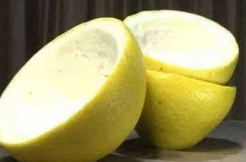 柚子皮泡水喝有什么功效 能减肥吗 不能和什么一起吃 知乎