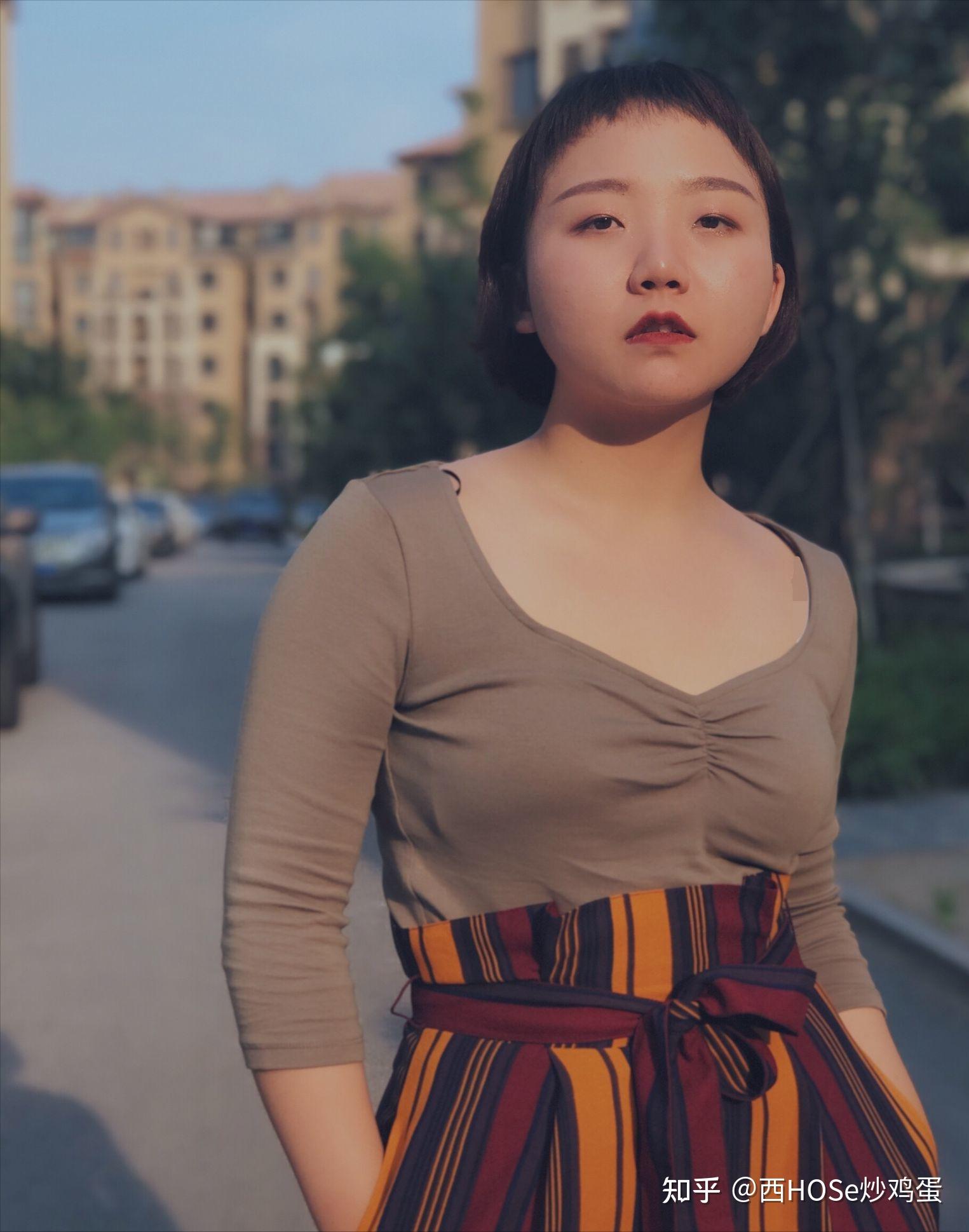 明明都是胖子凭啥辣目洋子身上的肉就那么懂事乖巧